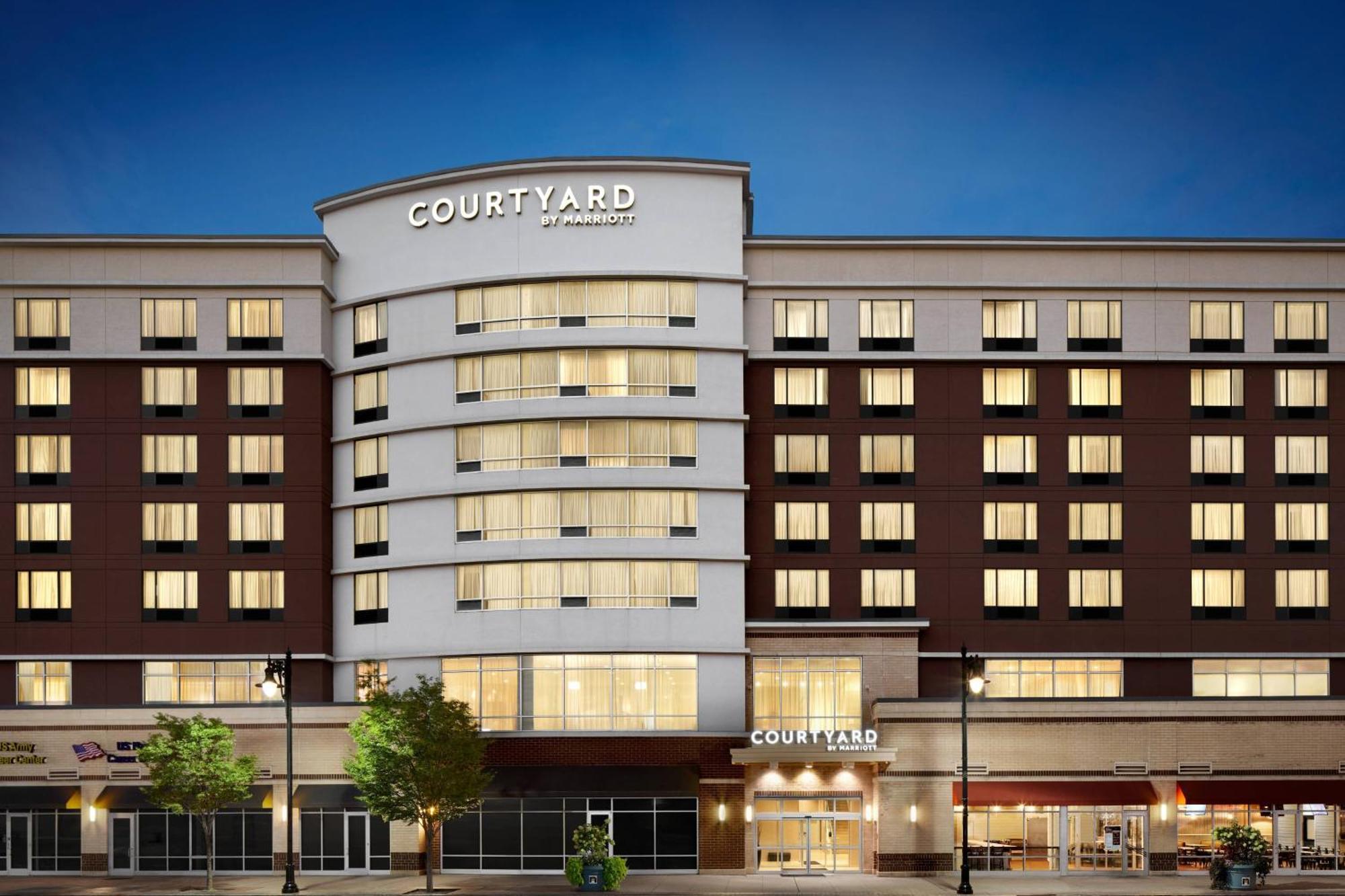 Courtyard By Marriott Newark Downtown Hotel Exterior photo